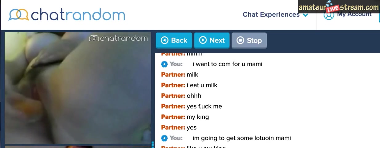 Babe on Chatrandom, having fun with her dildo