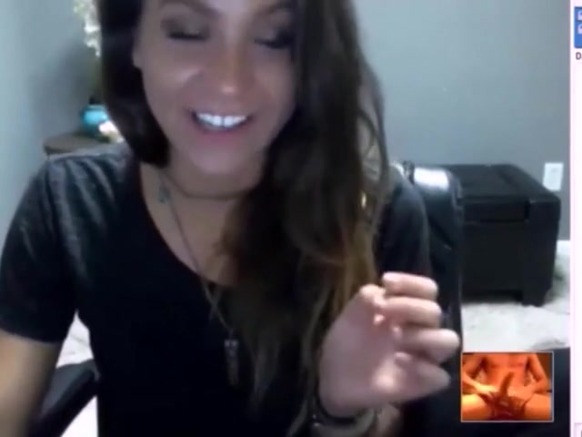 Girl turned on by big cock on Omegle Porn