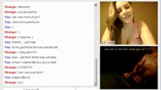 Hot married chick plays on omegle