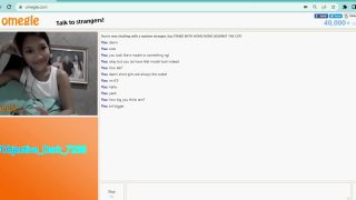 Preview – Objective Dark Phillipino Girl Rubs Her Pussy on Omegle