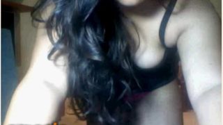 Omegle Porn: Cute Indian girl teasing Part 2