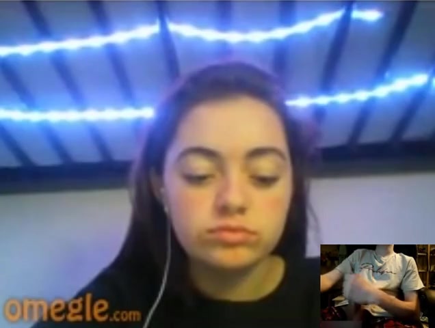 [Omegle Porn] Teenie Likes Dickflash & Wants Cum