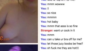 Omegle Porn girl turns on mic to cum for daddy