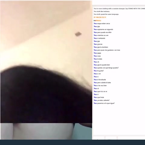 Omegle Porn omchater latina talking and masturbating