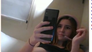 Slutty Omegle Porn Teen Takes Selfies