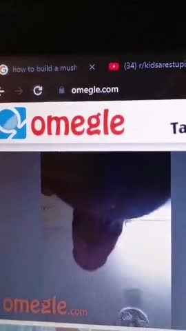 Ugly gay guy jacking off on omegle