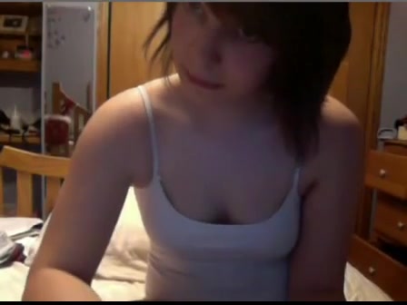 hot amateur skinny teen mastrubates bedroom