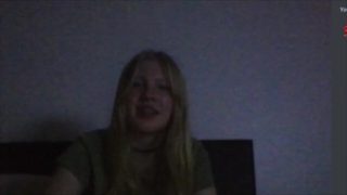 omegle girl laughs and shows her bare feet soles